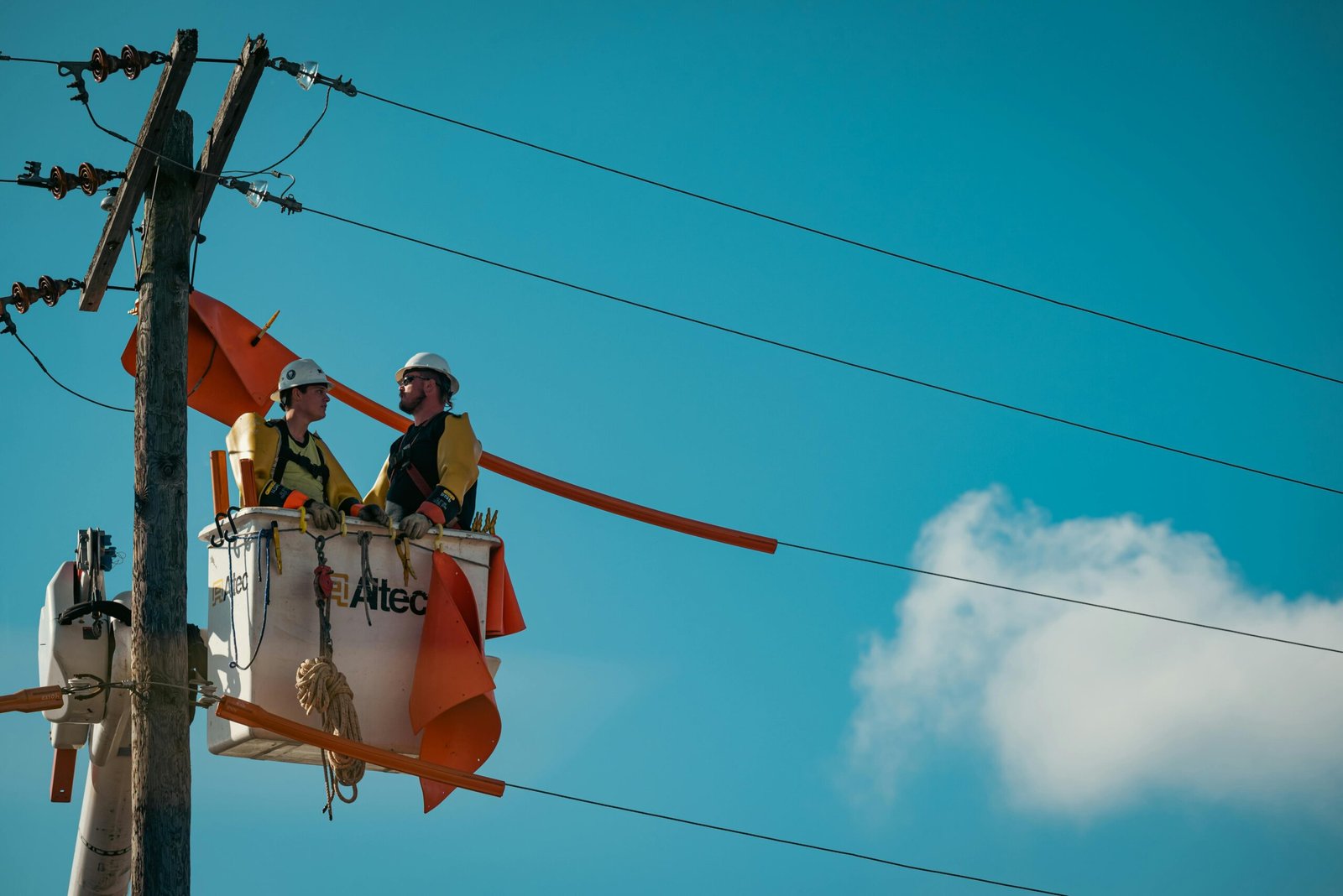 Aposentadoria especial pode ser concedida a eletricistas